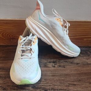 Hoka Women's HOKA Clifton 9B Running Shoes